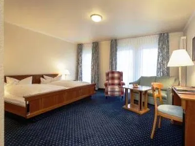 Naunheimer Muehle מלון וצלאר